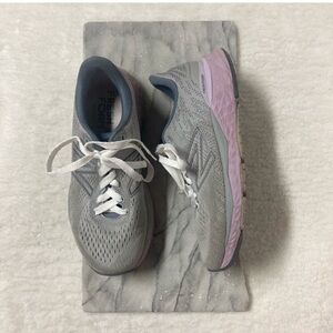 New Balance Fresh Foam Runners Grey Lilac Size 8.5 Light Cyclone Astral Grey